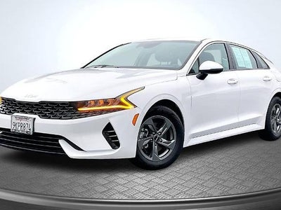 2022 Kia K5 LXS 4DR Sedan