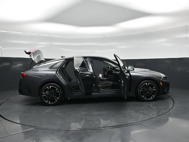 2021 Kia K5 - $18,885