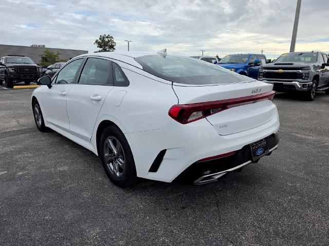 2023 Kia K5 - $17,802