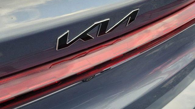 2023 Kia K5 LXS
