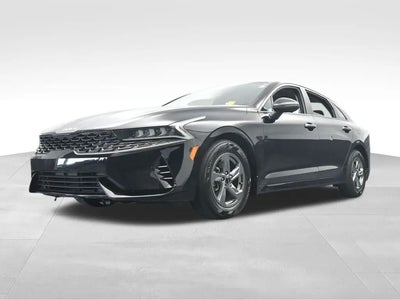 2022 Kia K5 LXS 4DR Sedan