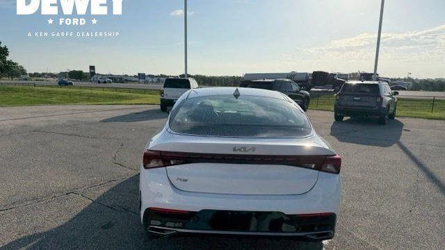 2022 Kia K5 LXS