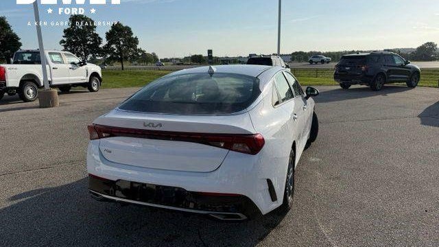 2022 Kia K5 LXS