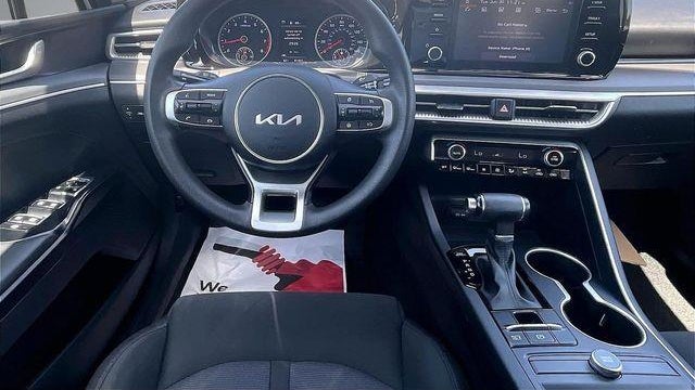2023 Kia K5 LXS