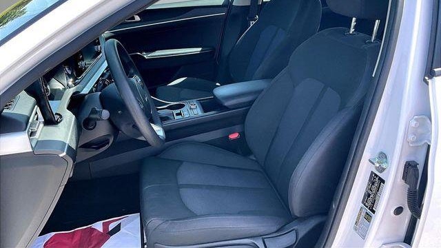 2023 Kia K5 LXS
