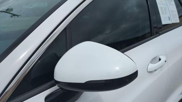 2022 Kia K5 EX