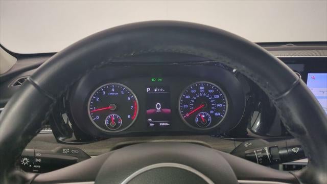 2022 Kia K5 EX