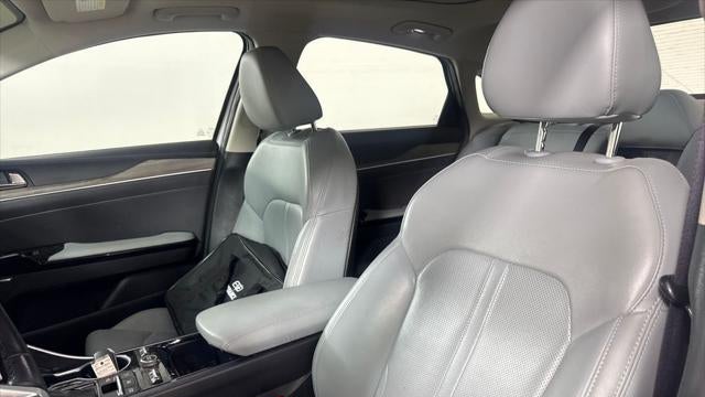 2022 Kia K5 EX