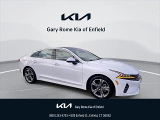 2024 Kia K5 with Glacial White Pearl Exterior