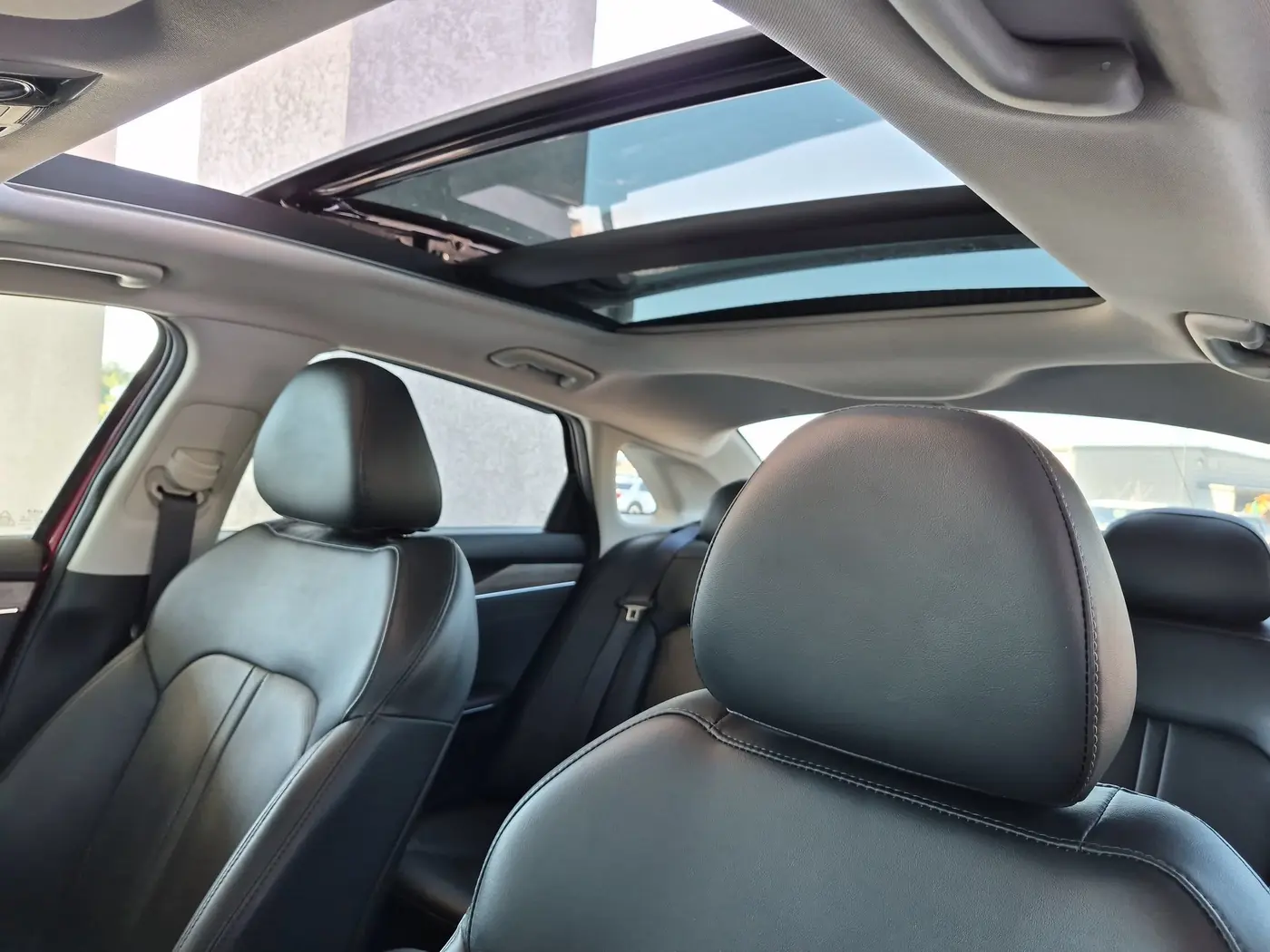 2022 Kia K5 - $20,228