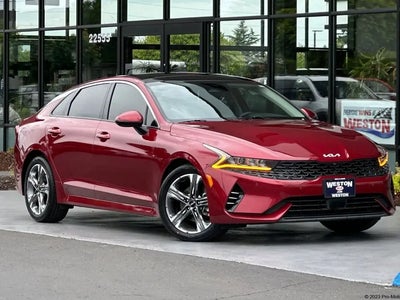 2022 Kia K5 EX 4DR Sedan