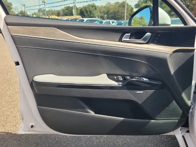 2023 Kia K5 - $23,355