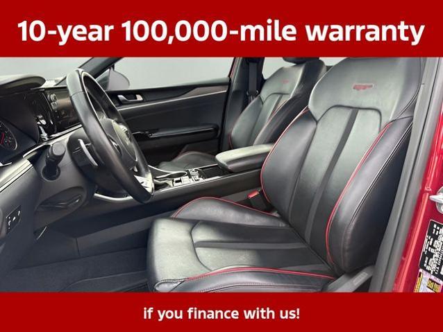 2022 Kia K5 - $21,999