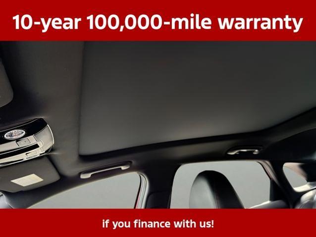 2022 Kia K5 - $21,999
