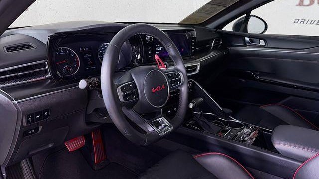2023 Kia K5 GT