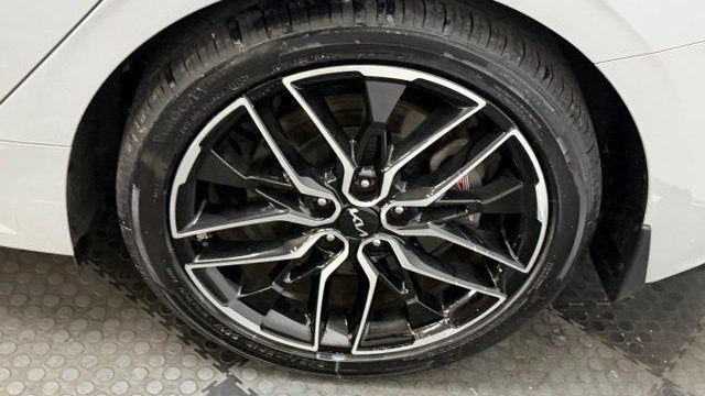 2024 Kia K5 GT