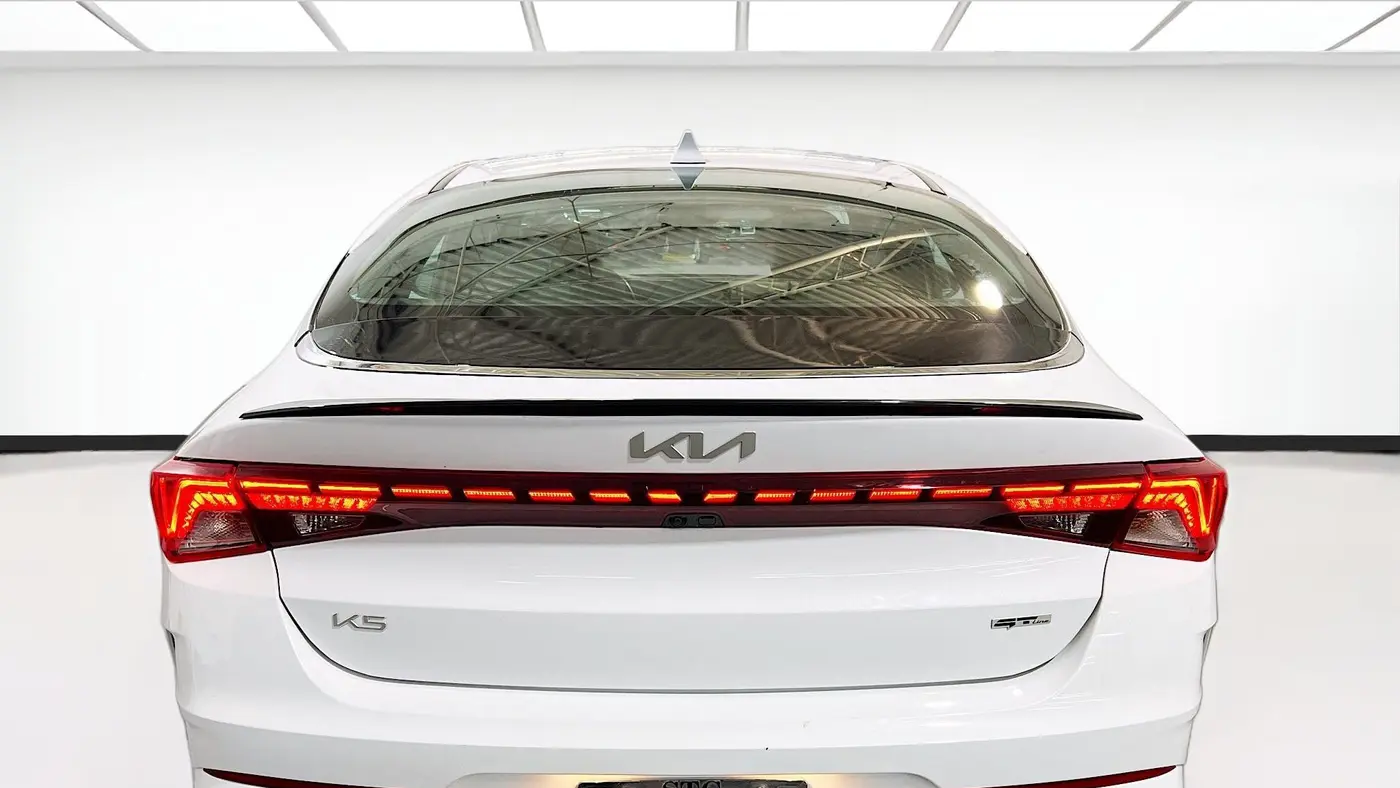 2024 Kia K5 GT-Line