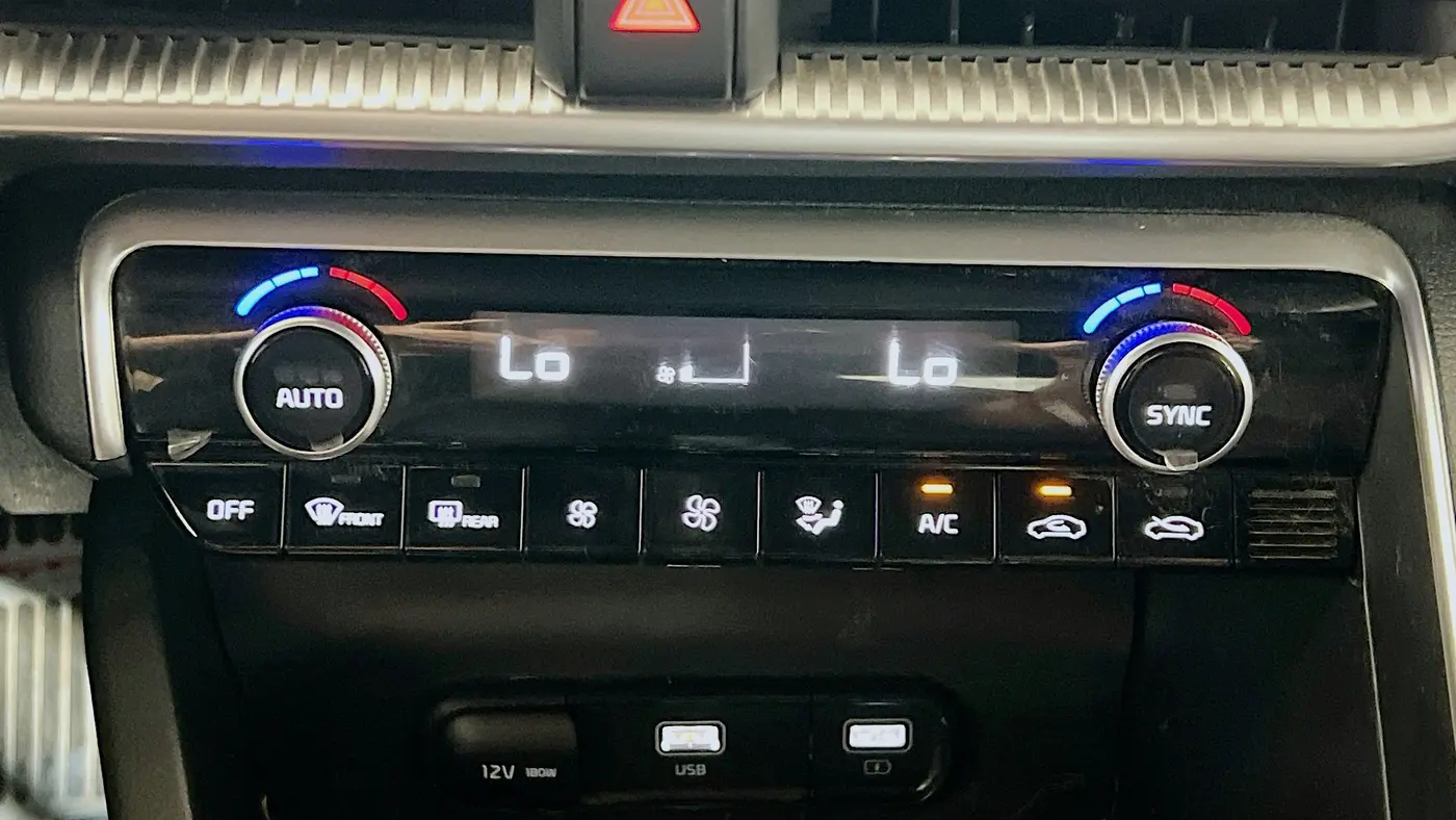 2024 Kia K5 GT-Line