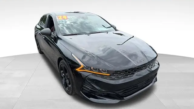 2024 Kia K5 GT-Line