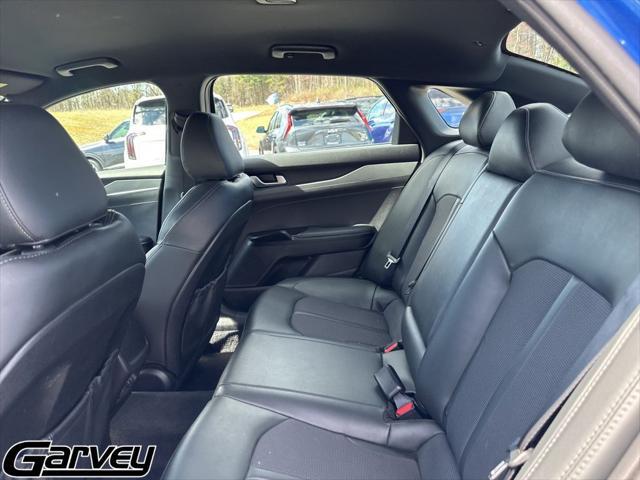 2022 Kia K5 - $21,990