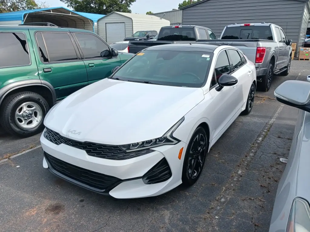 2023 Kia K5 - $21,898