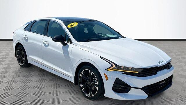 2024 Kia K5 GT-Line