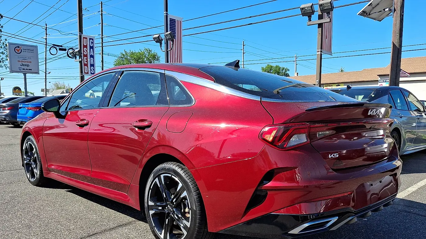 2024 Kia K5 GT-Line