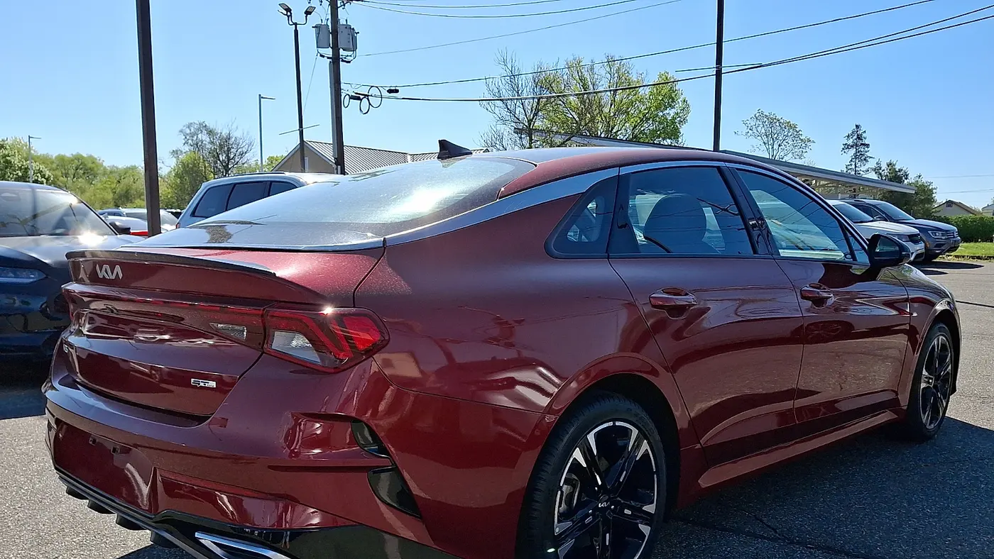 2024 Kia K5 GT-Line