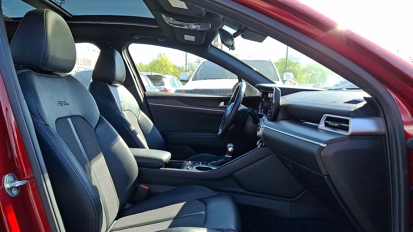 2024 Kia K5 GT-Line