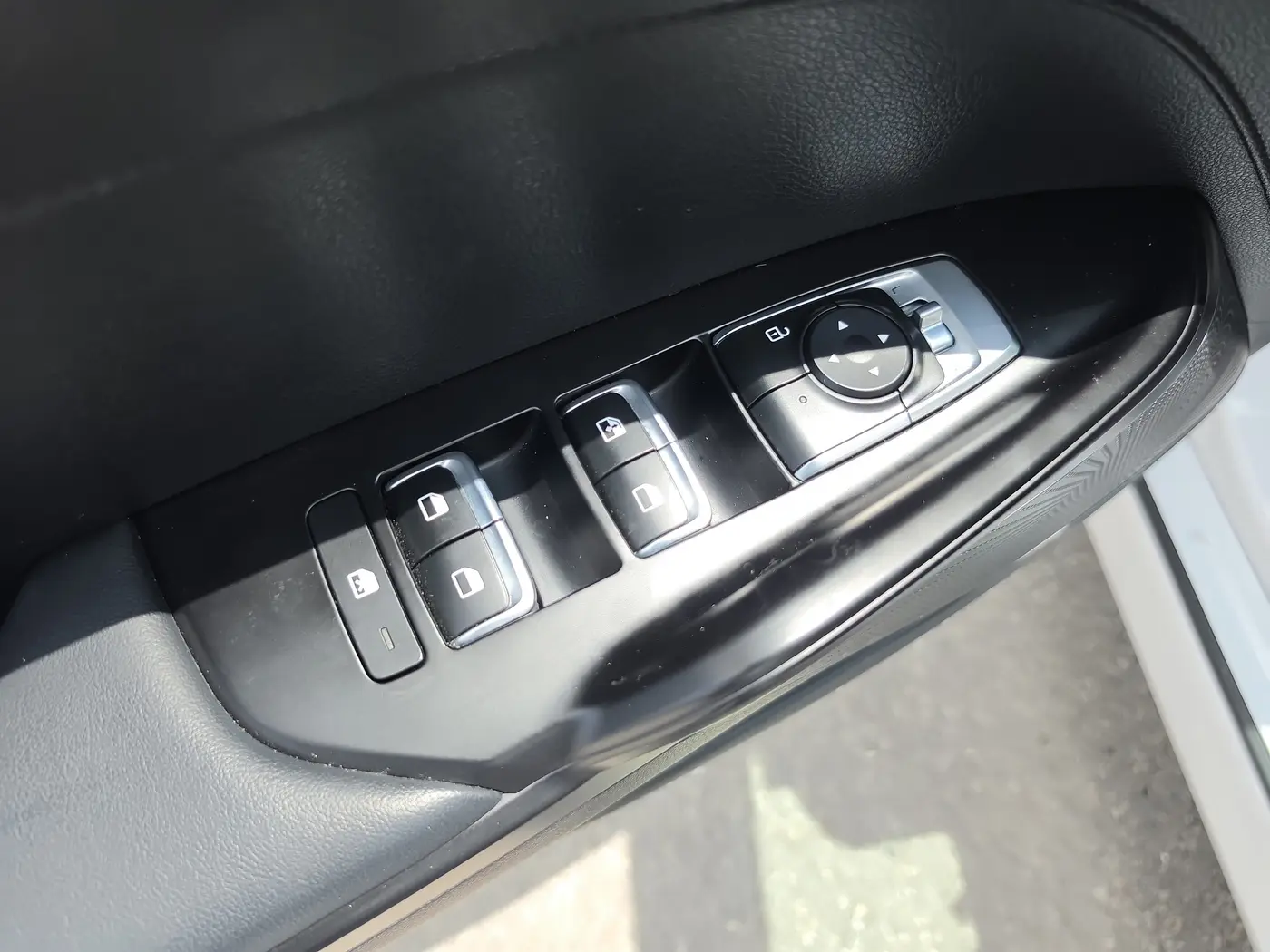 2024 Kia K5 - $19,990
