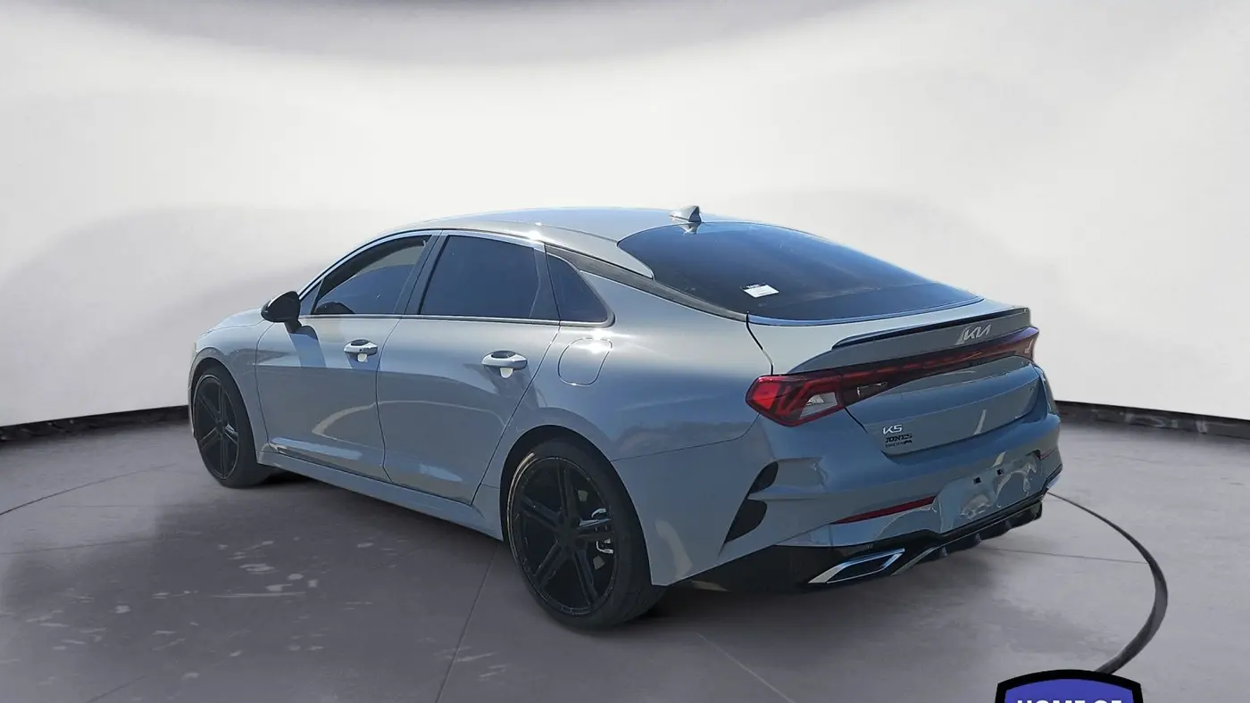 2024 Kia K5 GT-Line