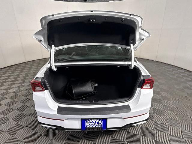 2021 Kia K5 - $19,375