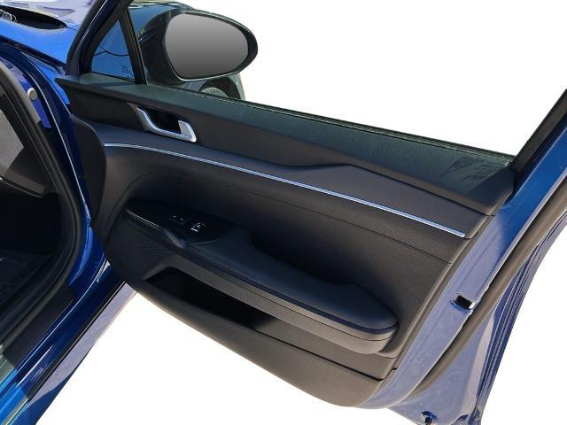 2022 Kia K5 - $18,900