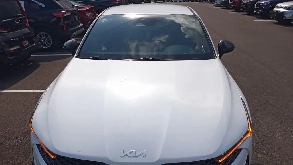 2024 Kia K5 GT-Line