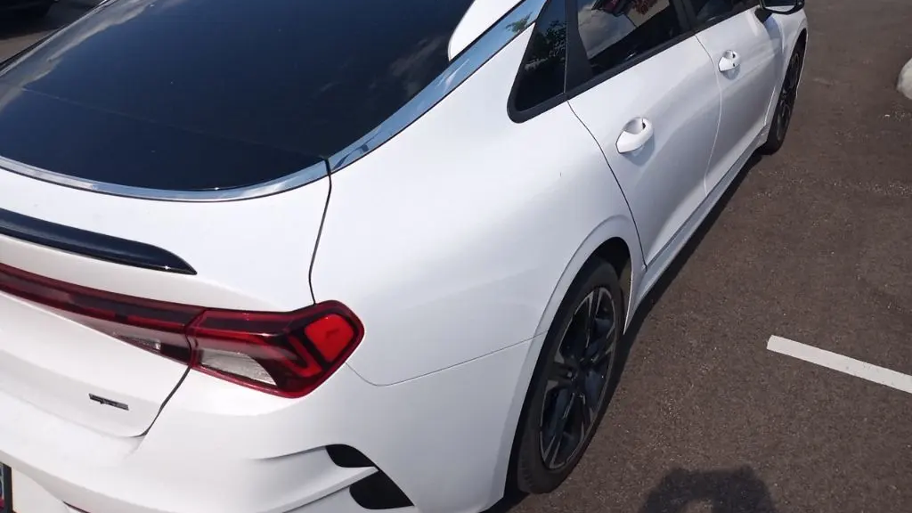 2024 Kia K5 GT-Line