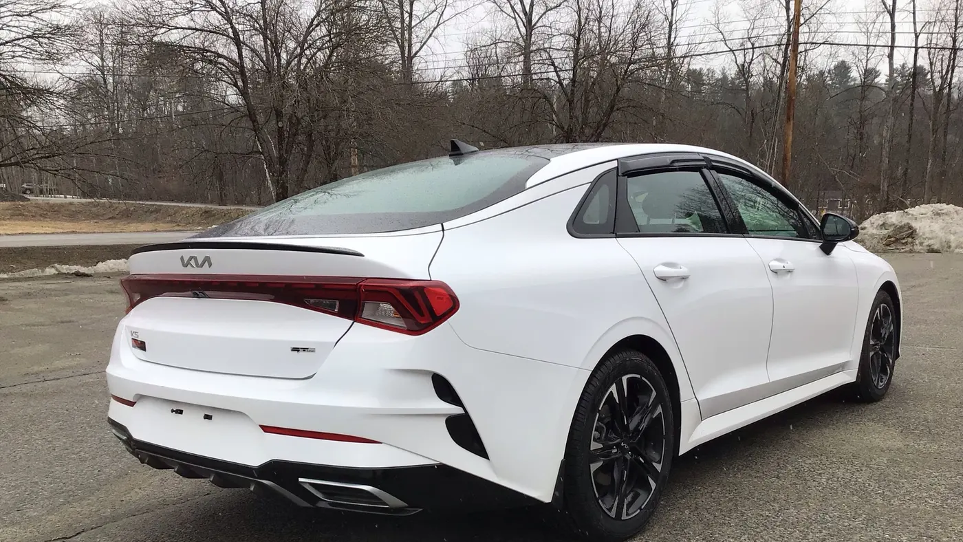 2024 Kia K5 GT-Line