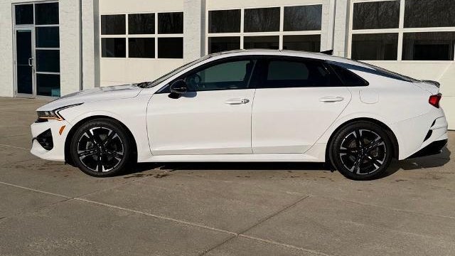 2023 Kia K5 GT-Line
