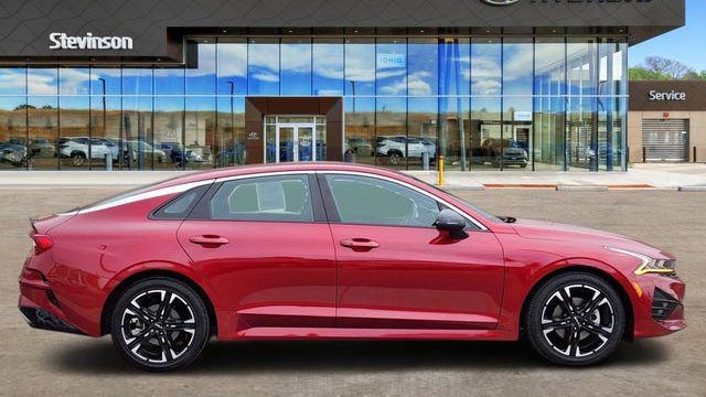 2024 Kia K5 GT-Line