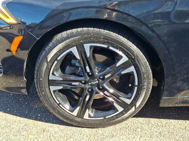 2024 Kia K5 - $22,997