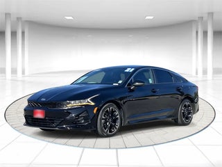 2021 Kia K5 with Ebony Black Exterior