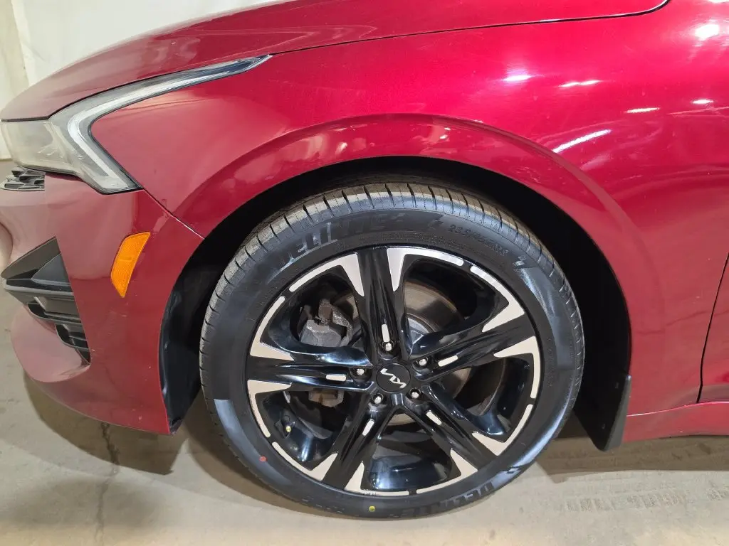 2022 Kia K5 - $19,999