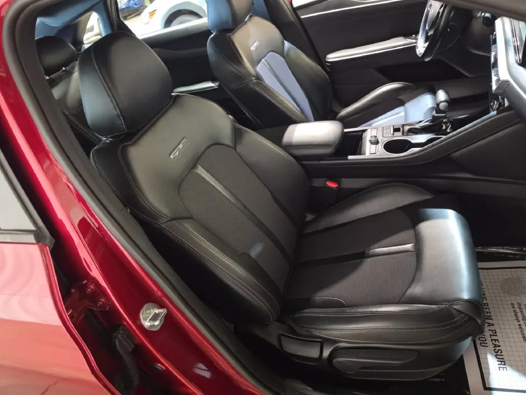 2022 Kia K5 - $19,999