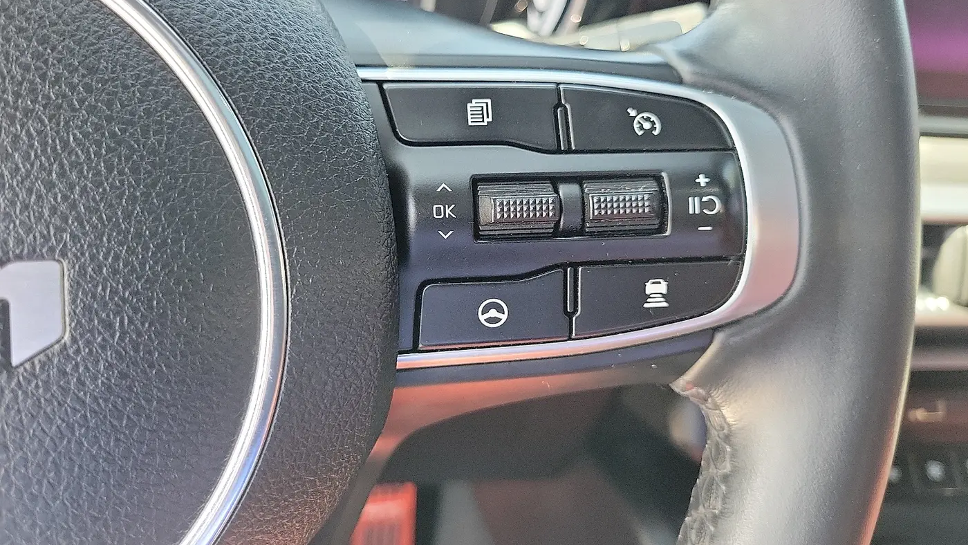 2022 Kia K5 GT-Line