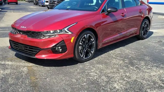 2023 Kia K5 GT-Line