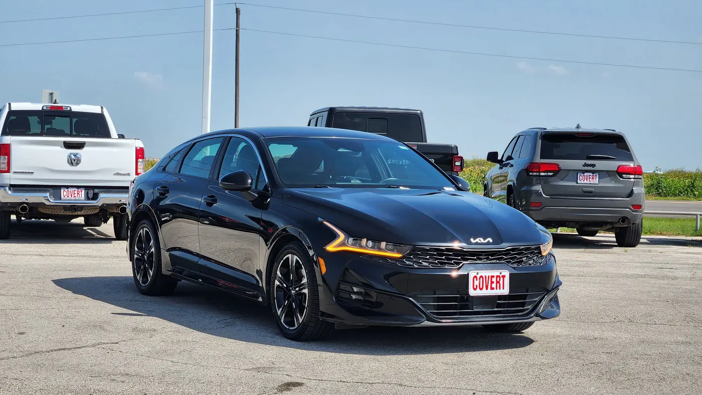 2023 Kia K5 GT-Line