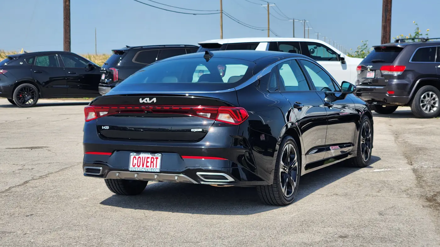 2023 Kia K5 GT-Line