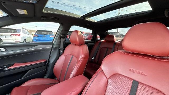 2023 Kia K5 GT-Line