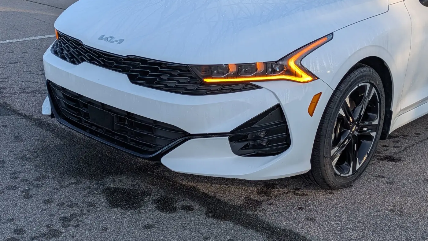 2024 Kia K5 GT-Line