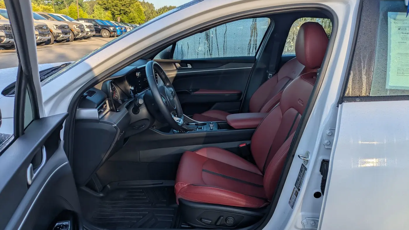 2024 Kia K5 GT-Line