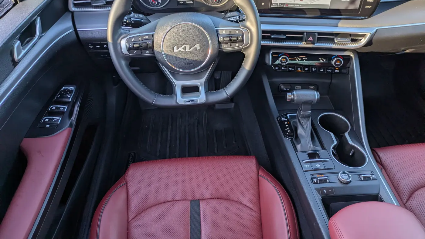 2024 Kia K5 GT-Line